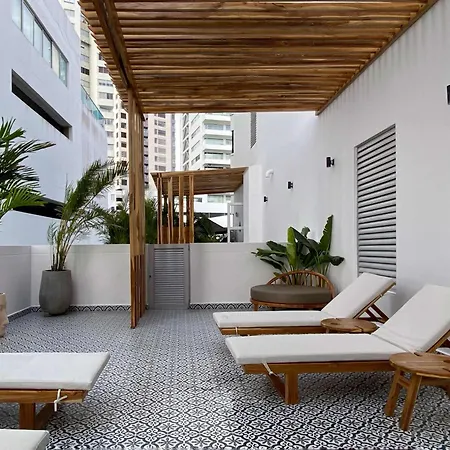 San Martin By Wynwood House *